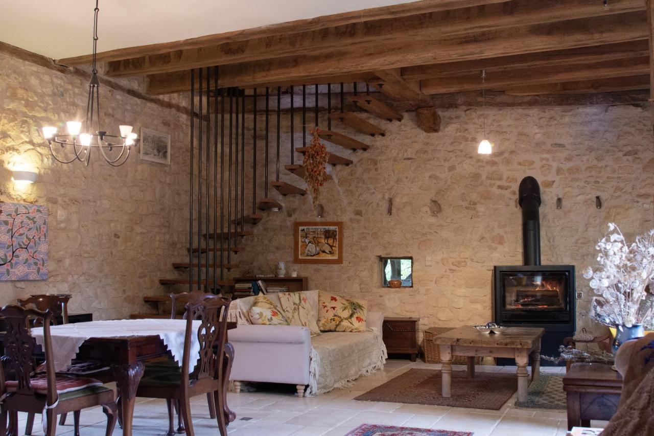 Le Bourmier Anlhiac Near Excideuil Villa Exterior photo